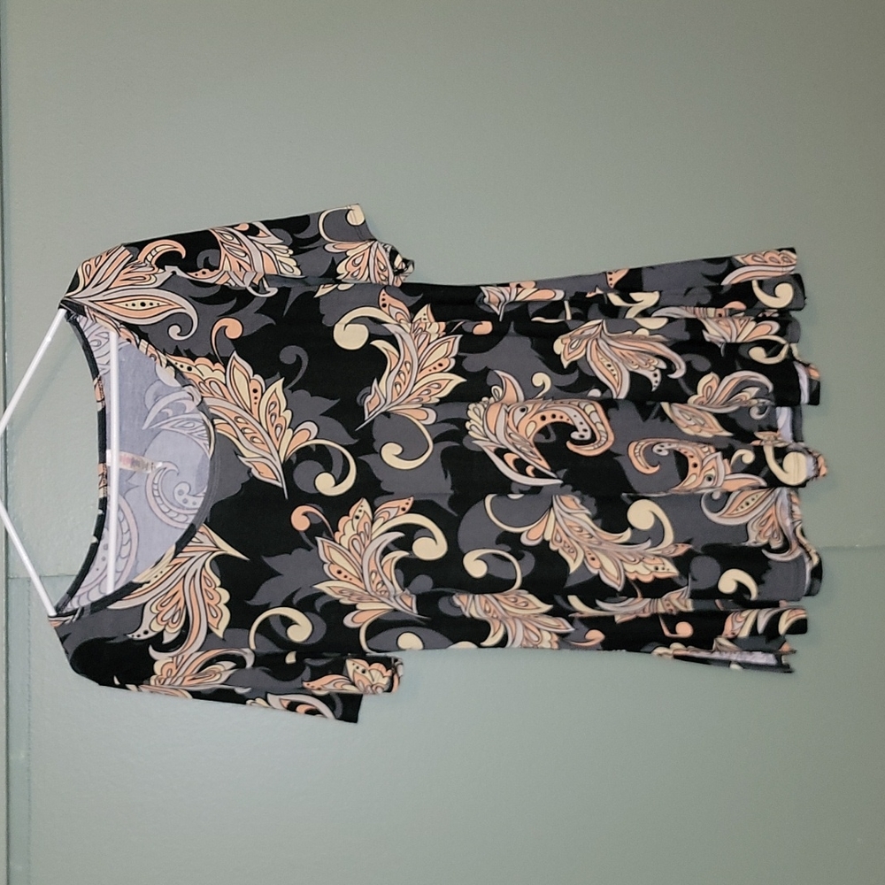 Lularoe Perfect T Large